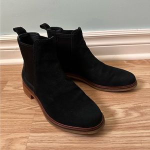Elegant Black Ankle Boots